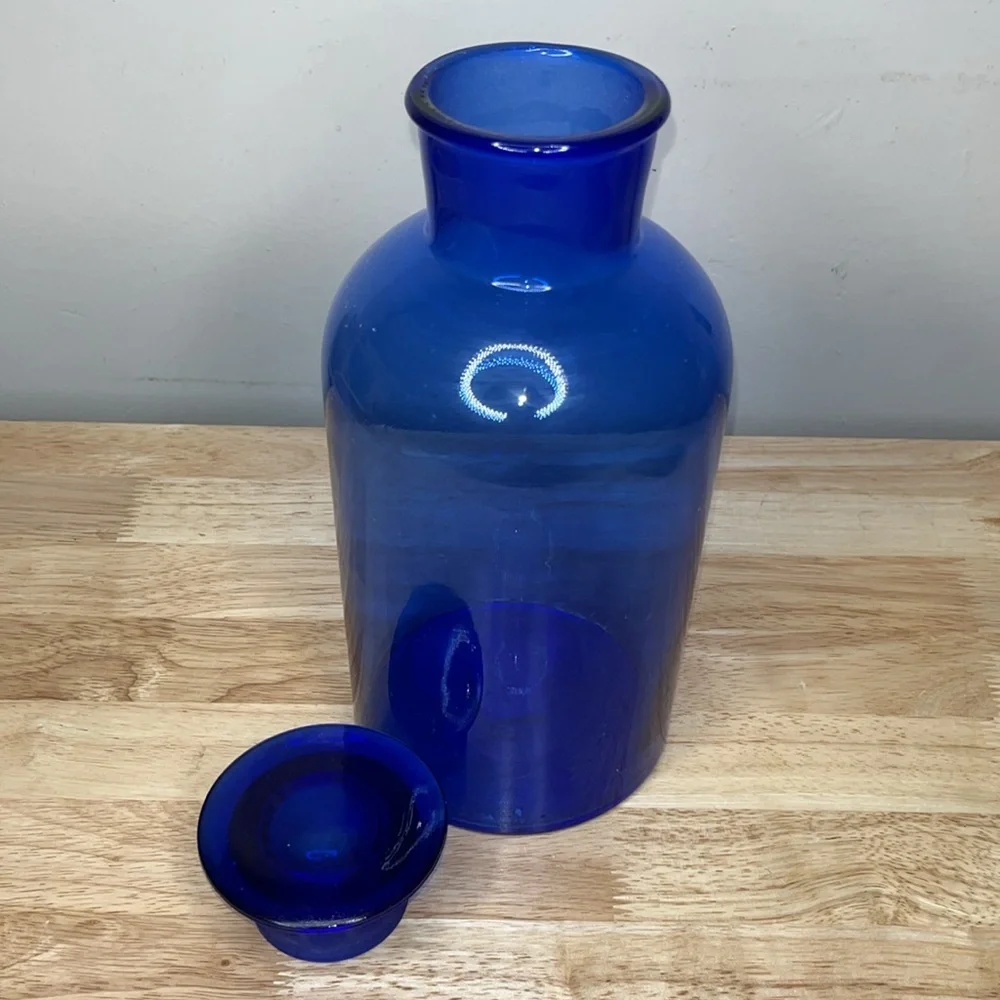 Pier 1 cobalt blue canister with lid, vase